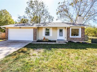 25 Fawn Meadows Dr, Eureka, MO 63025