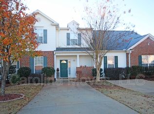 823 Chartwell Dr, Greer, SC 29650