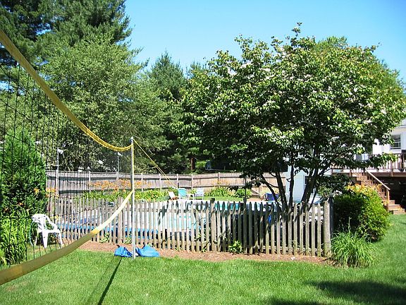 Huge yard for games