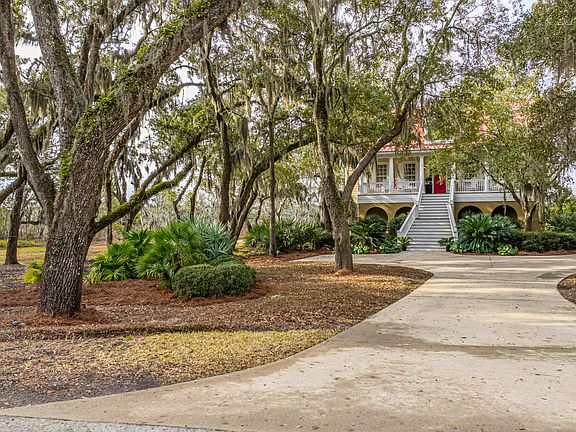 2nd image of 1871 Headquarters Plantation Dr