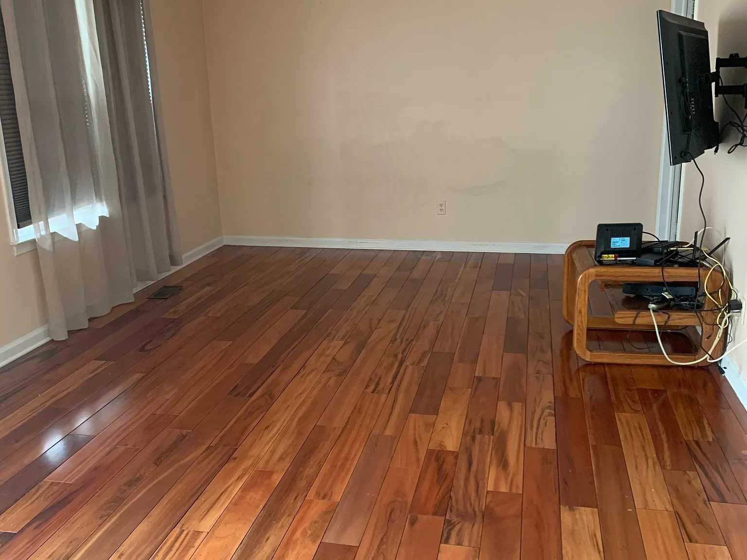 40 Hawthorn Dr — Photo 3