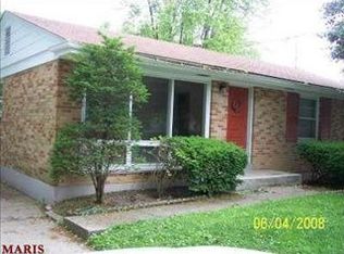 21 Blackberry Dr, Saint Charles, MO 63301