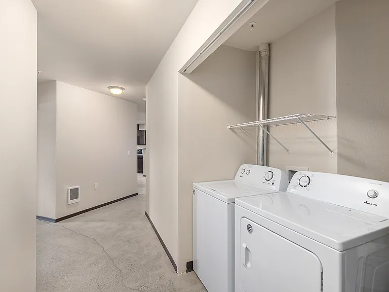 Bel Cielo Apartments LLC — Photo 17