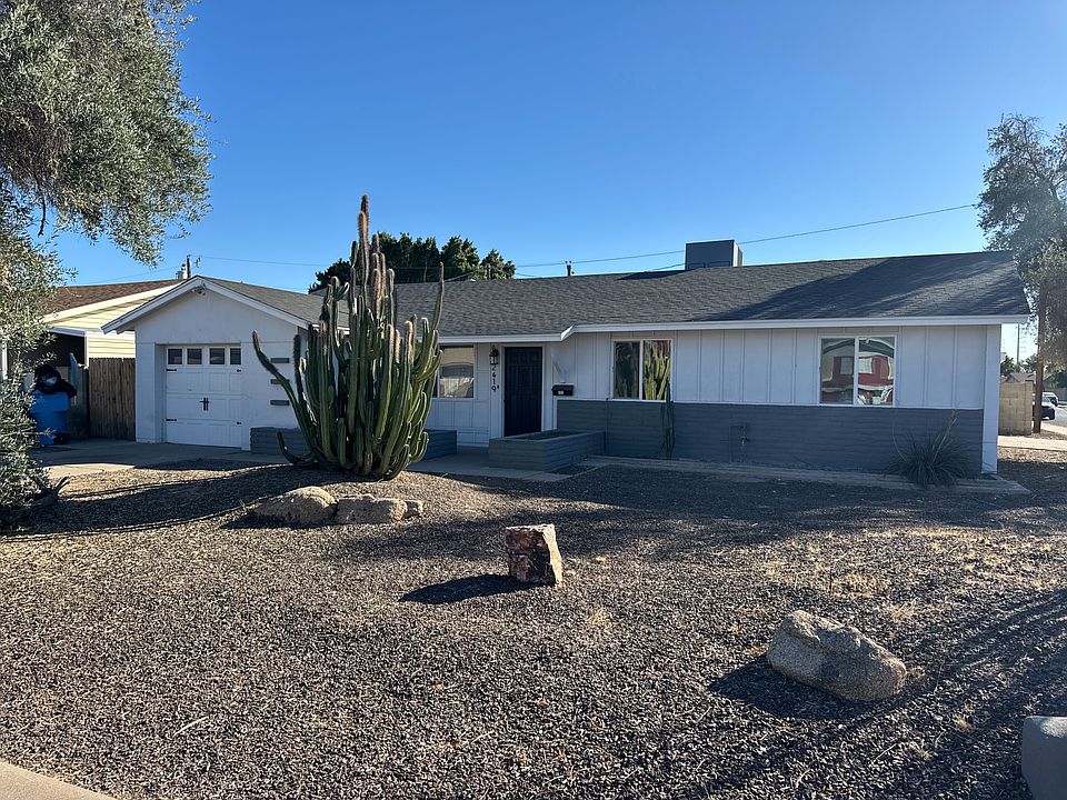 1st image of 2619 W Corrine Dr