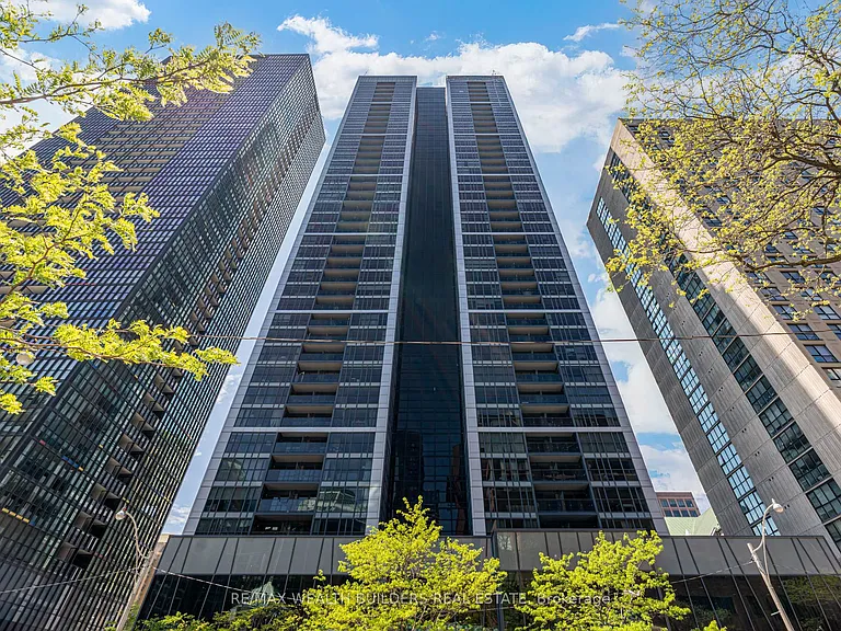 28 Ted Rogers Way #1212 — Photo 3