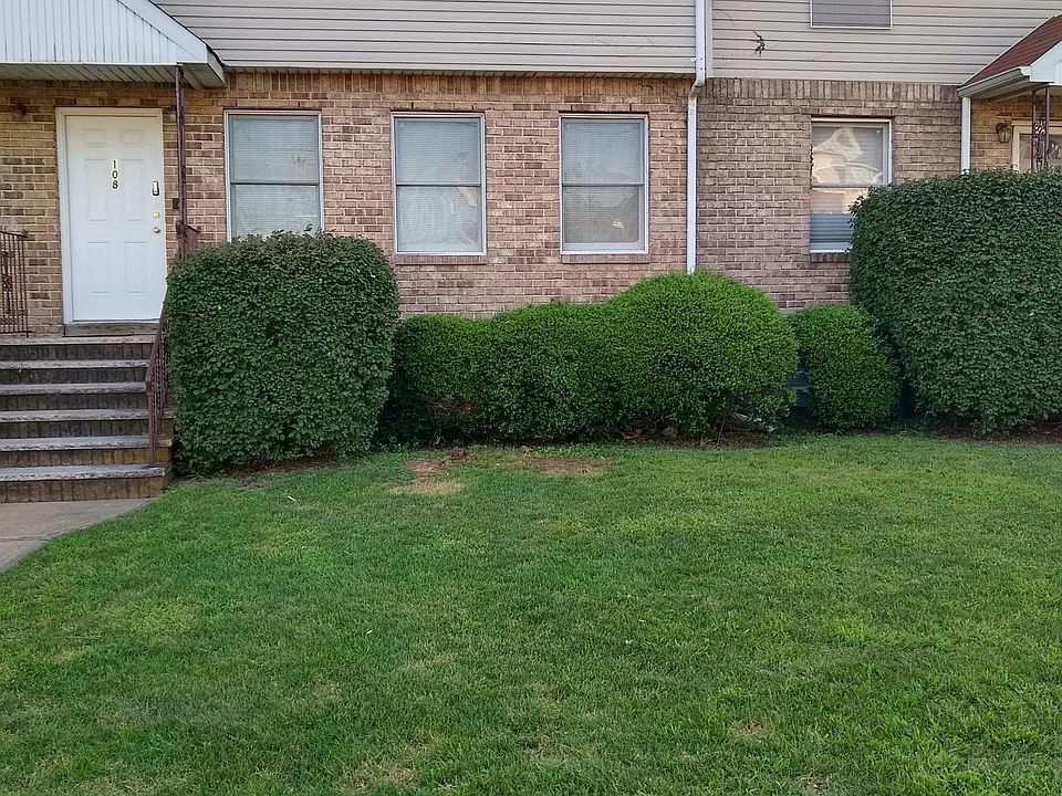 1st image of 108 Forest Ave