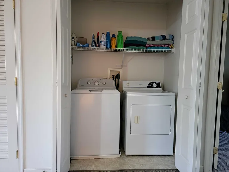 183 Tom Ave #C — Photo 11