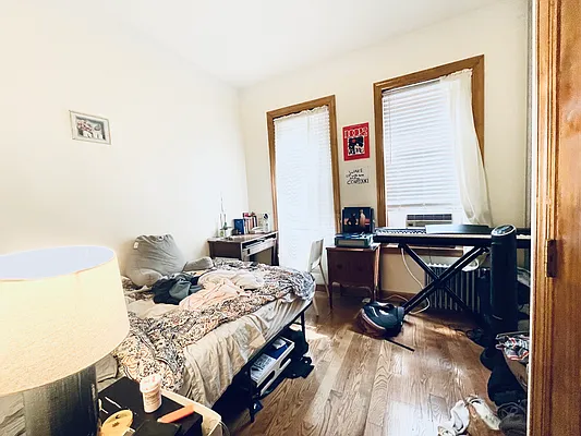 Rented by Compass | media 19