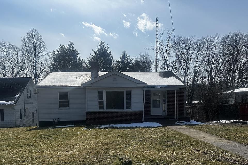 1st image of 236 Mercer St