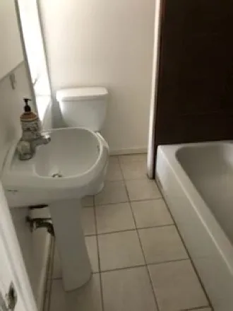 2543 Grays Ferry Ave #2 — Photo 14