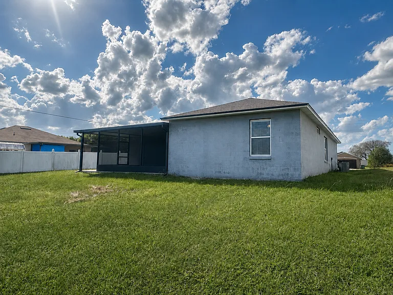 2871 Lockwood Blvd — Photo 25