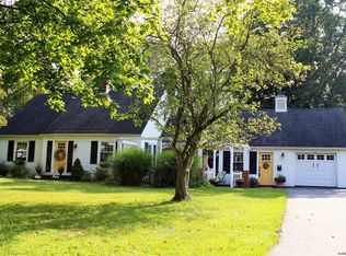 50 Groesbeck Pl, Delmar, NY 12054