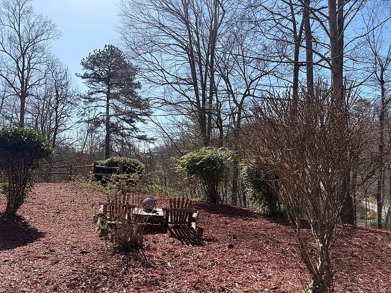 810 Oak Creek Rd #C — Photo 31