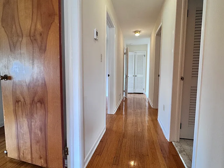6026 Clubhouse Ln — Photo 17