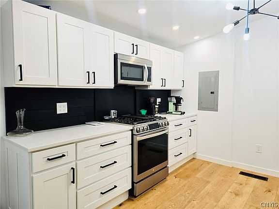 3rd image of 53 Bakeman St