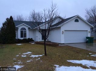 701 Pleasant View Ln, Litchfield, MN 55355