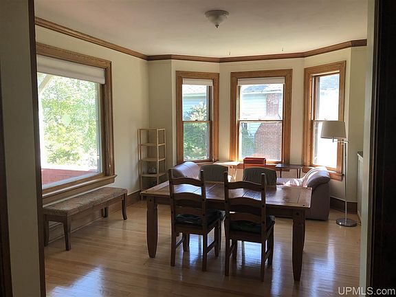5th image of 1013 E Houghton Ave
