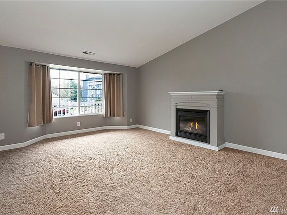 3rd image of 2822 Rocky Creek Ln SE