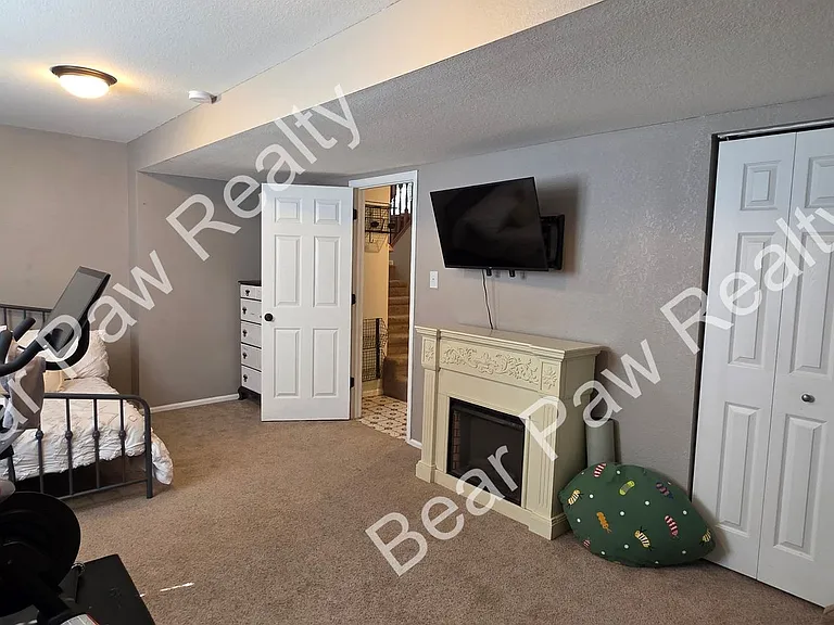 5605 Bluff Pl — Photo 18