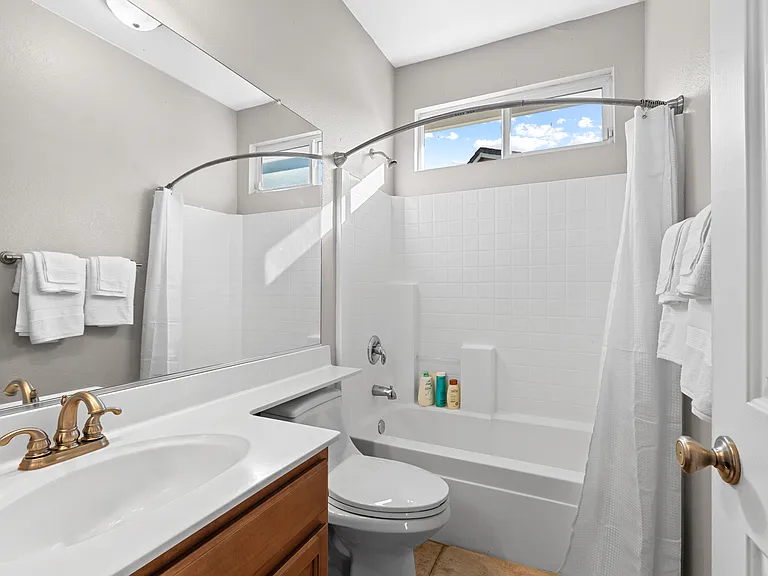 9986 Aspen Meadows Ct — Photo 20