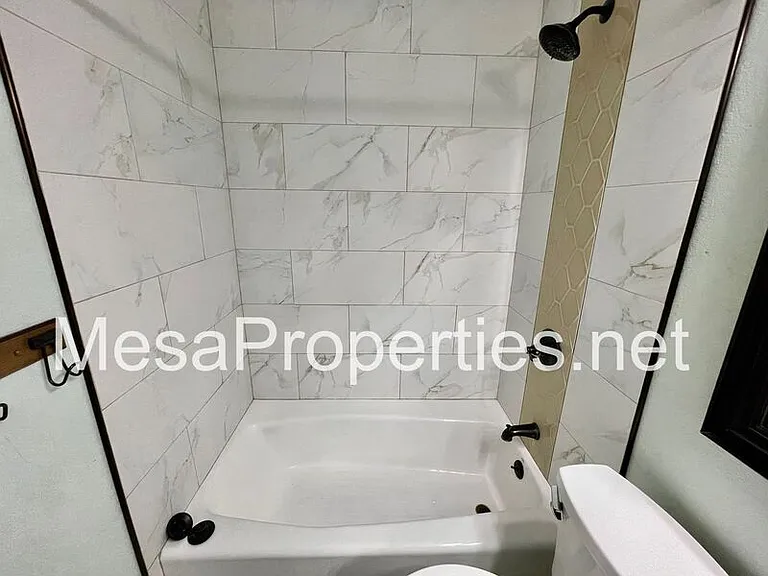 16140 Rosemary Dr — Photo 17