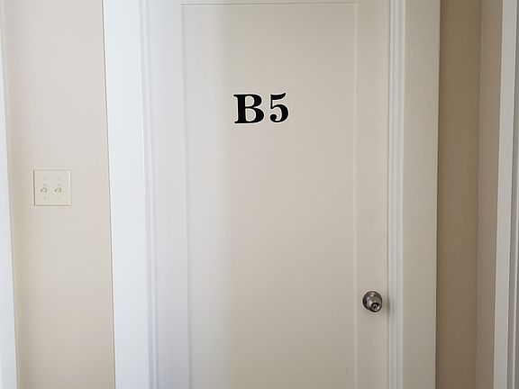 2nd image of 454 S Glassell St #B5