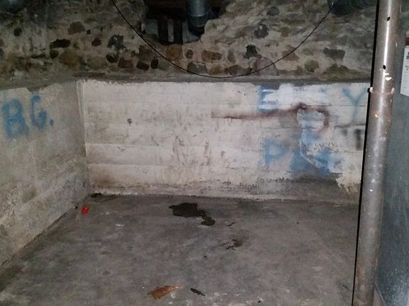 5th image of 1220 E Vine St