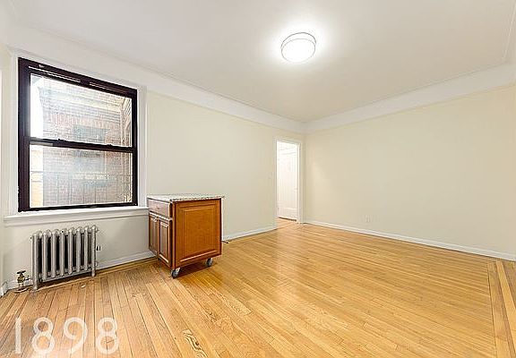 3rd image of 35-16 34th St #4A