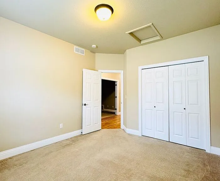 4960 Hornbeam Ct — Photo 15