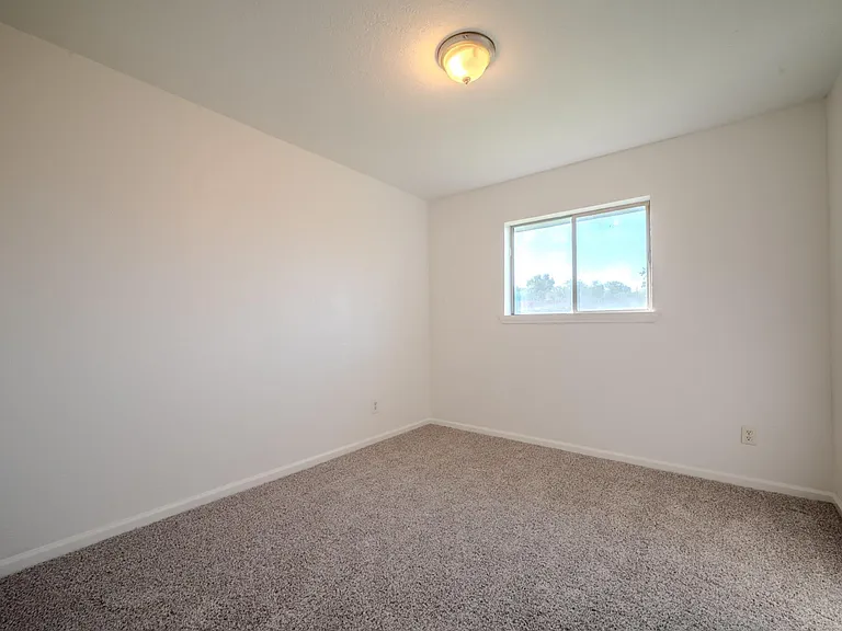 1102 Crosby Dayton Rd — Photo 34