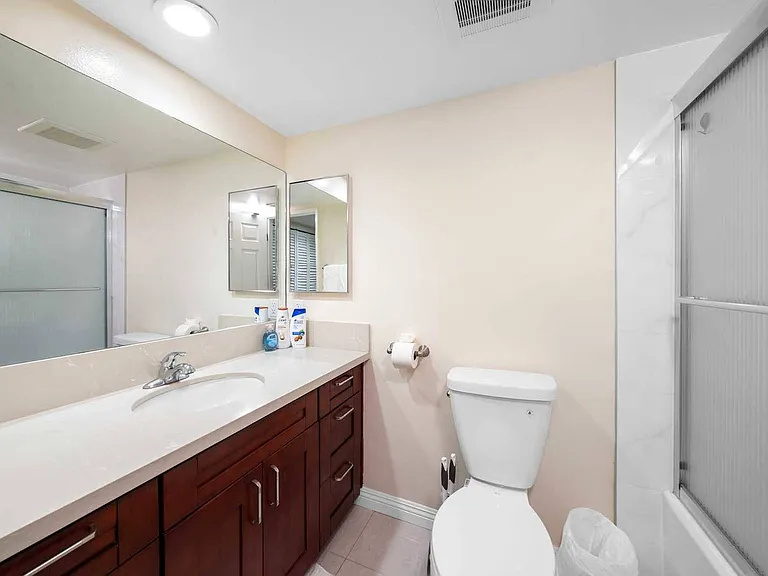 416 Camaritas Dr — Photo 13