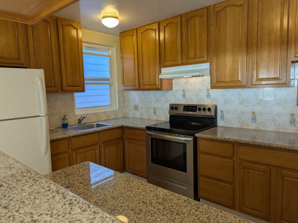 631 41st Ave APT 4