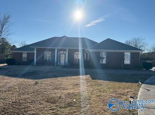 119 Oak Branch Cir, Harvest, AL 35749