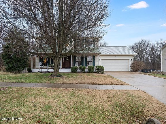 4th image of 1939 Lakewood Dr