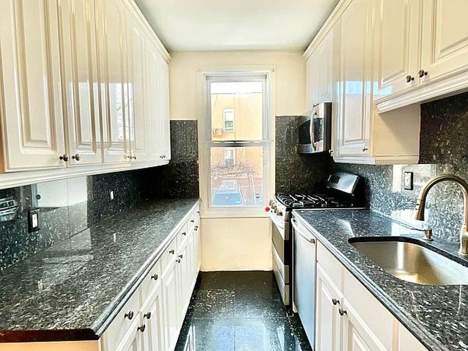 1st image of 4104 50th Ave #1