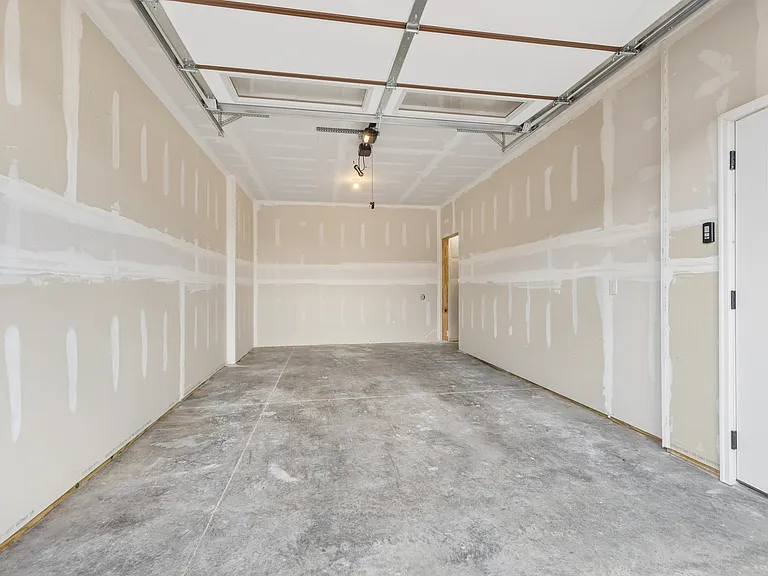 676 Bartlett Crossing II — Photo 18