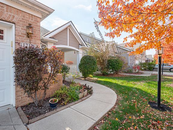 3rd image of 12171 Black Hills Dr