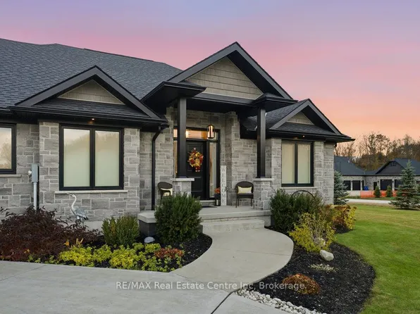 151 Marshall Hts, West Grey, ON N0G 1R0