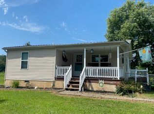 148 Tom Davis Rd, Livingston, TN 38570