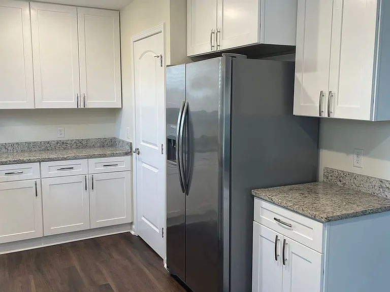 5917 Howard Rd — Photo 7