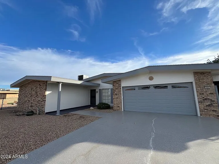 10641 W Boswell Blvd — Photo 1