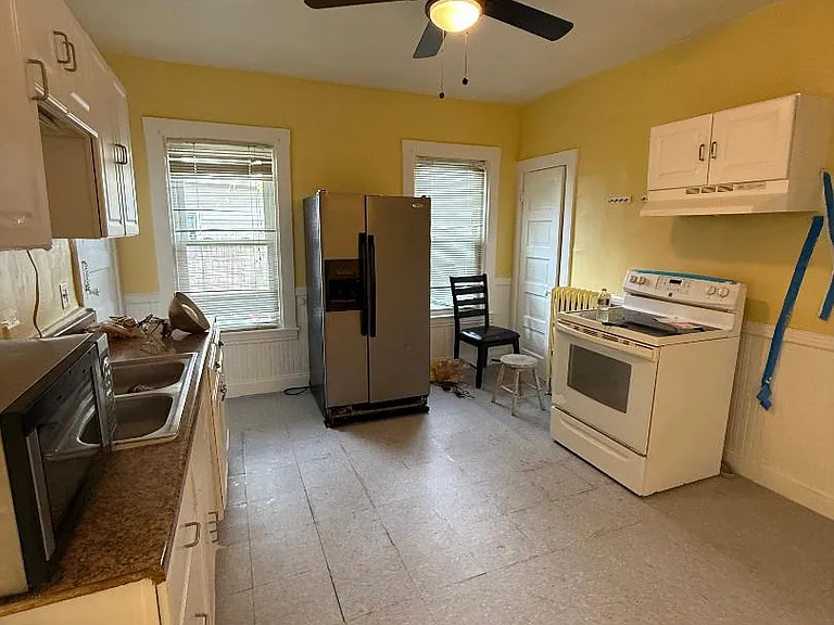 235 Boylston St #3 — Photo 6