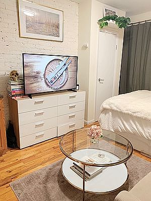 4th image of 76 E 1st St APT 3d