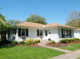 1205 E Evergreen St, Wheaton, IL 60187