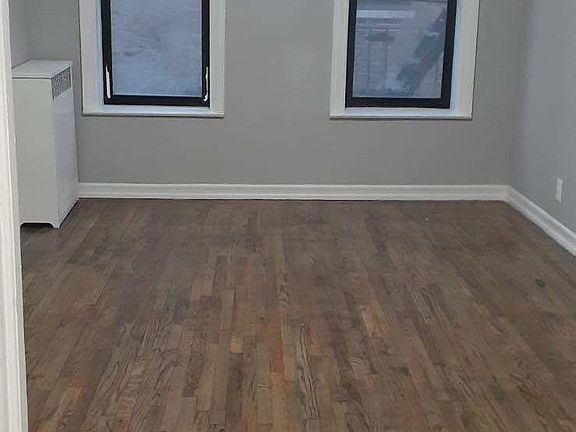 5th image of 3400 Tryon Ave #D16