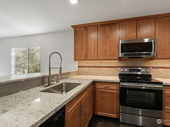 5th image of 16820 6th Avenue W #A3