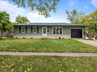 106 NE Oak Dr, Ankeny, IA 50021