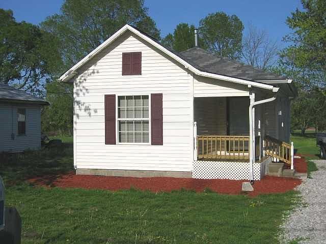 1st image of 217 N Cossell Dr