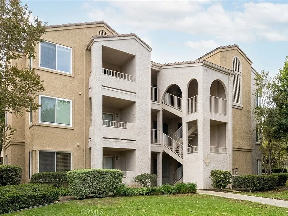 2380 Del Mar Way #205