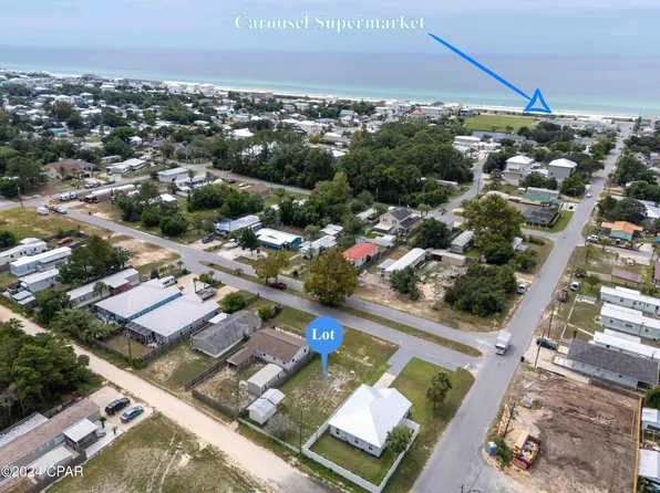 19442 Plaza Ave, Panama City Beach, FL 32413